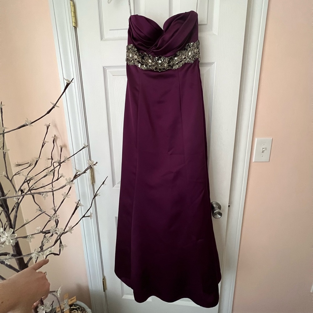 Ball gown